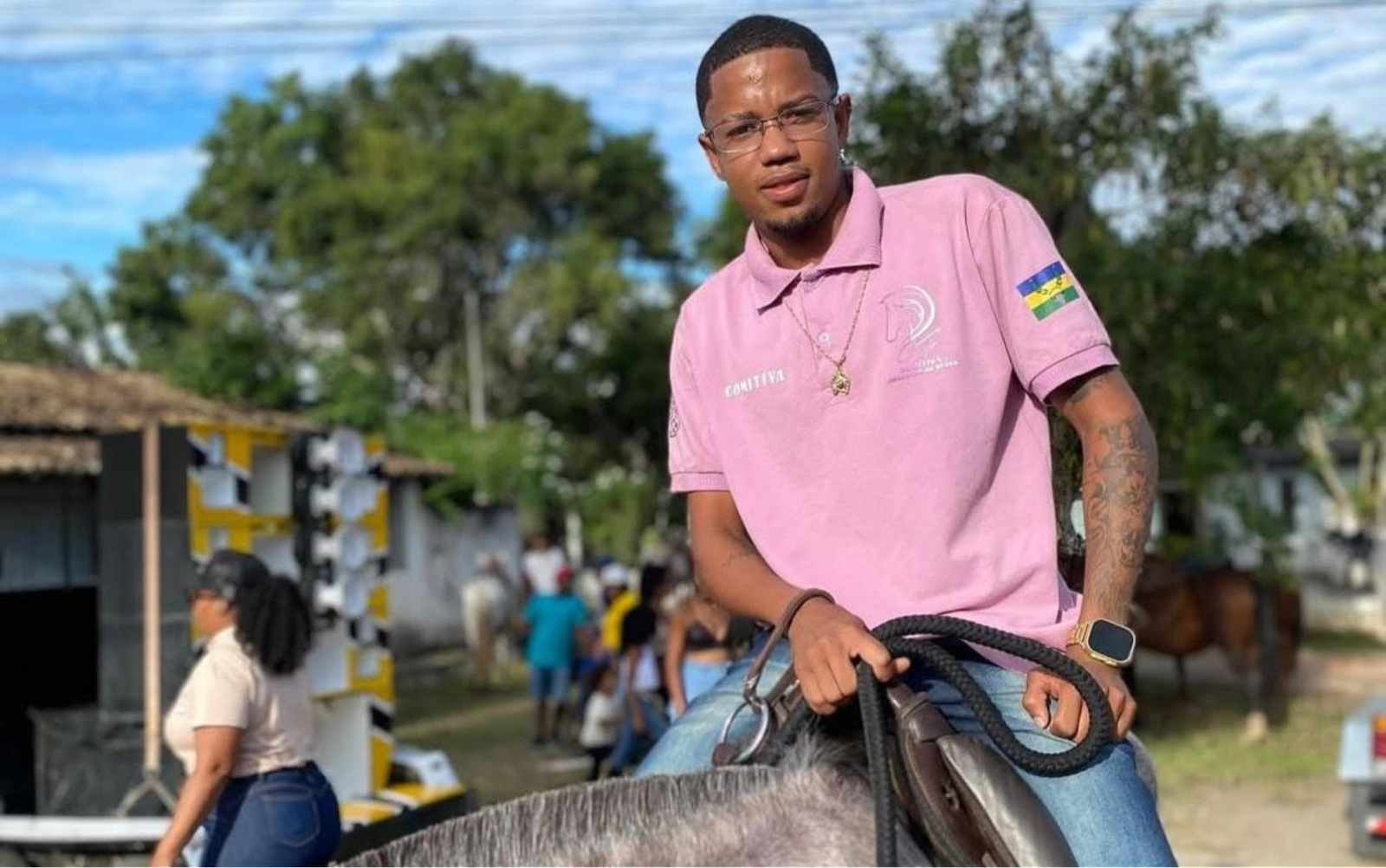 Jovem é executado a tiros em cavalgada na Bahia após briga terminar em emboscada