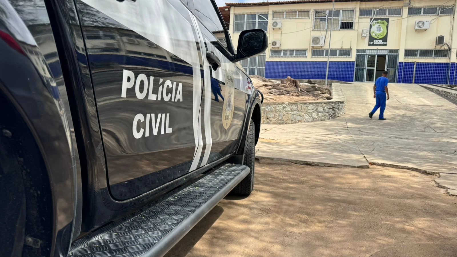 Homem é assassinado a facadas em Várzea Nova.