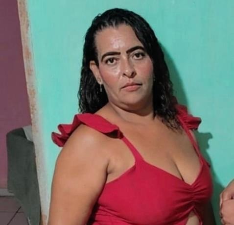 Mulher natural do povoado do Peixe é morta pelo marido em Salvador; suspeito teria ligado para o filho após o crime