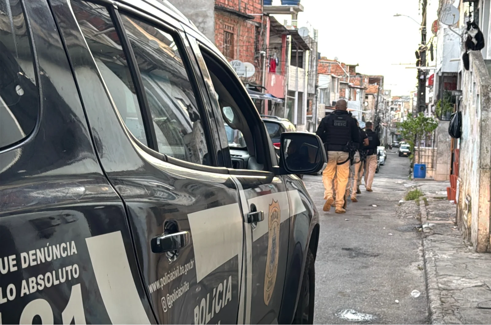 Homem é preso após estuprar adolescente com consentimento do pai da vítima no interior da Bahia