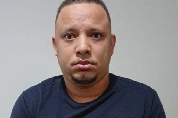‘Rei do desbloqueio do iPhone’ é preso durante operação em Salvador