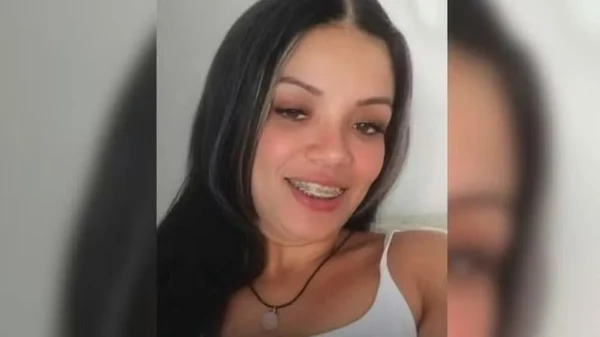 Mulher é arrastada por carro e encontrada morta sem roupas em rodovia