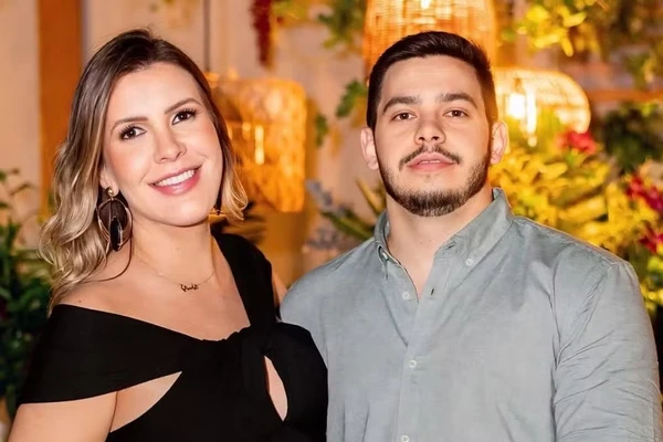 Médica encontrada morta ao lado do filho bebê levou 14 facadas, diz laudo