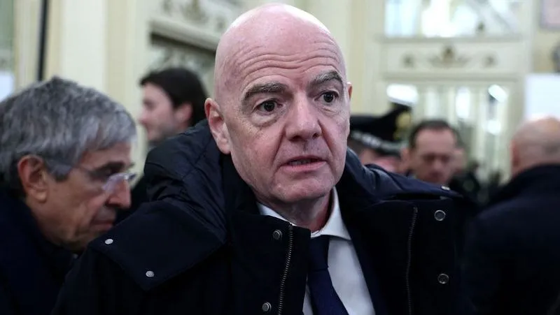 Uefa cobra explicações da Fifa sobre gestão de Gianni Infantino e estabelece prazo para respostas