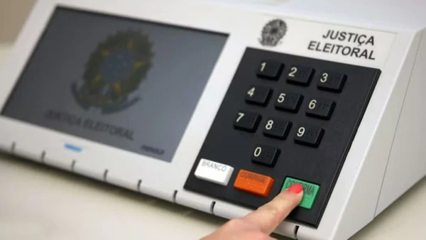 Eleições 2026 registram 907 crimes eleitorais no país e apreensão de R$ 626 mil
