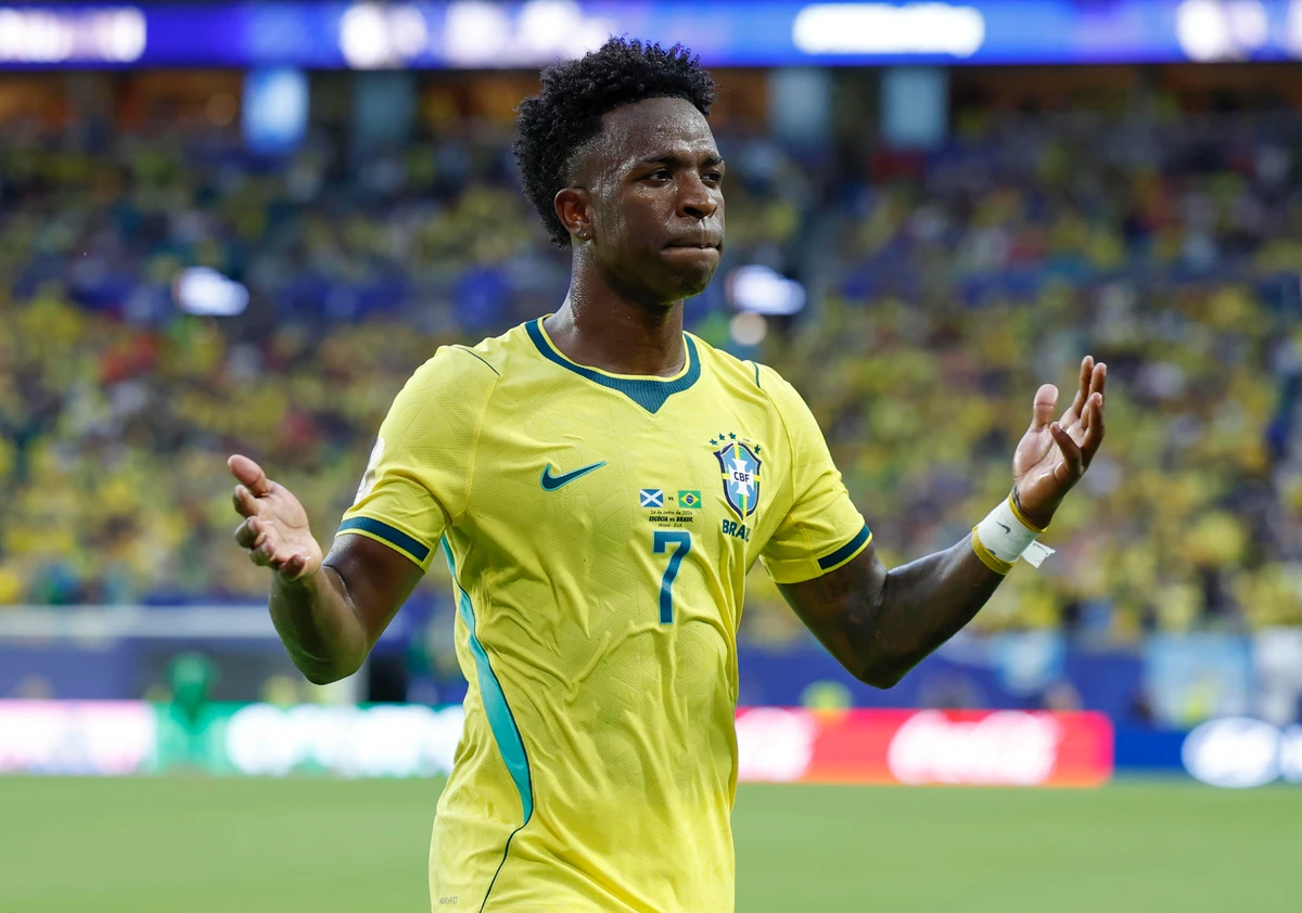 Com Vini Jr só em 17º, Brasil fica sem representantes no top 10 da Bola de Ouro 2026