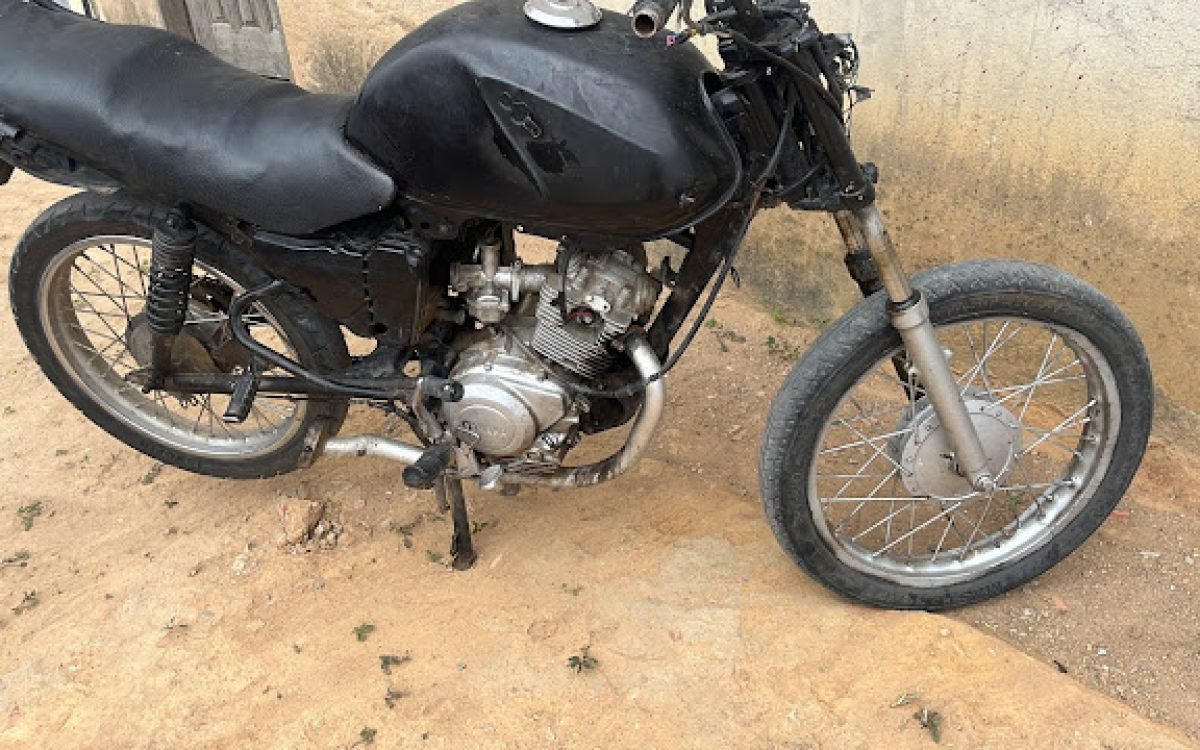 Polícia Civil apreende motocicleta com indícios de adulteração em Jacobina