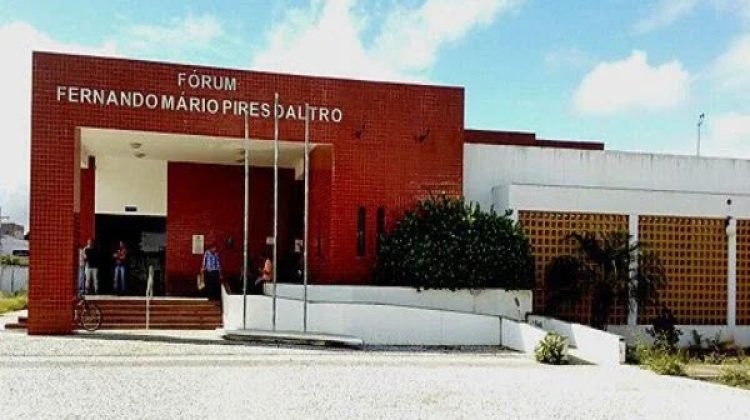 TJBA mantém punição à escrivã que aconselhou vítima a proteger réu em caso de estupro em Capim Grosso