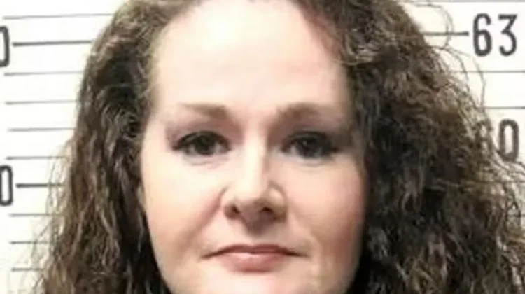 Mulher que matou por ciúme e será a primeira executada em 200 anos faz último pedido