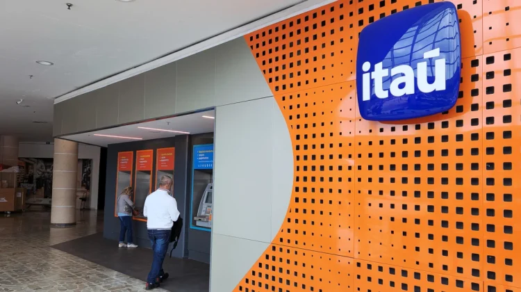 Itaú é multado em R$ 420 mil pelo Procon após denúncias de clientes