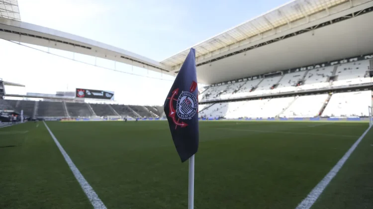 Corinthians fecha parceria que pode render R$ 100 milhões ao clube e anuncia novos benefícios para torcedores