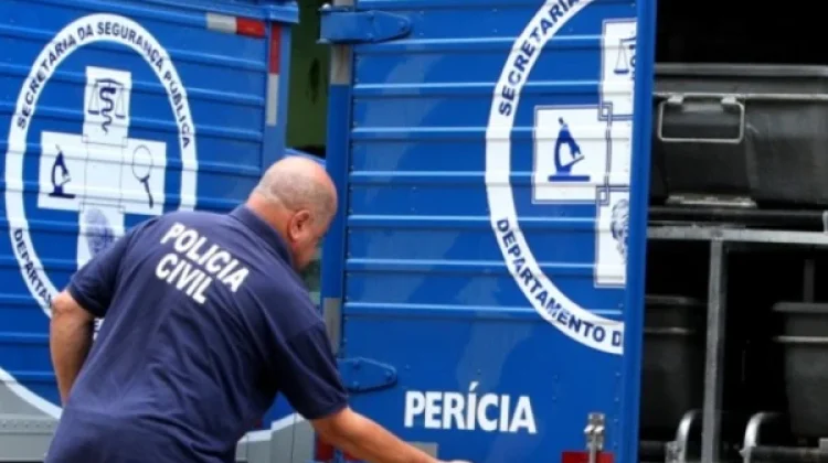 Menina de 11 anos é morta a tiros na porta de casa em cidade baiana