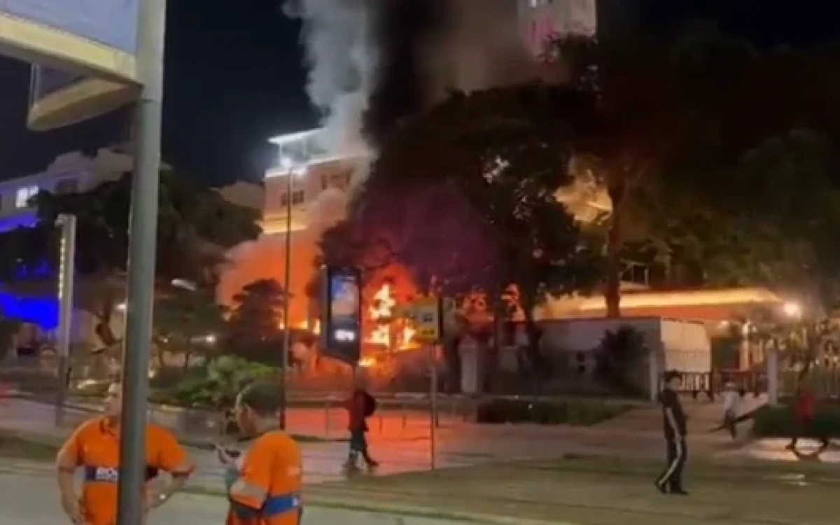 Fritadeira elétrica provoca incêndio em Edifício Touring, prédio histórico do Rio de Janeiro