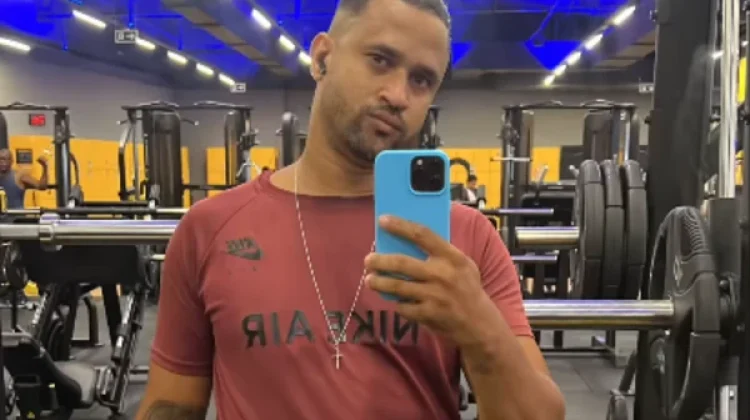 Ator Moisés Trindade é morto a tiros em Salvador; crime foi presenciado pela mãe, pai e filhos da vítima